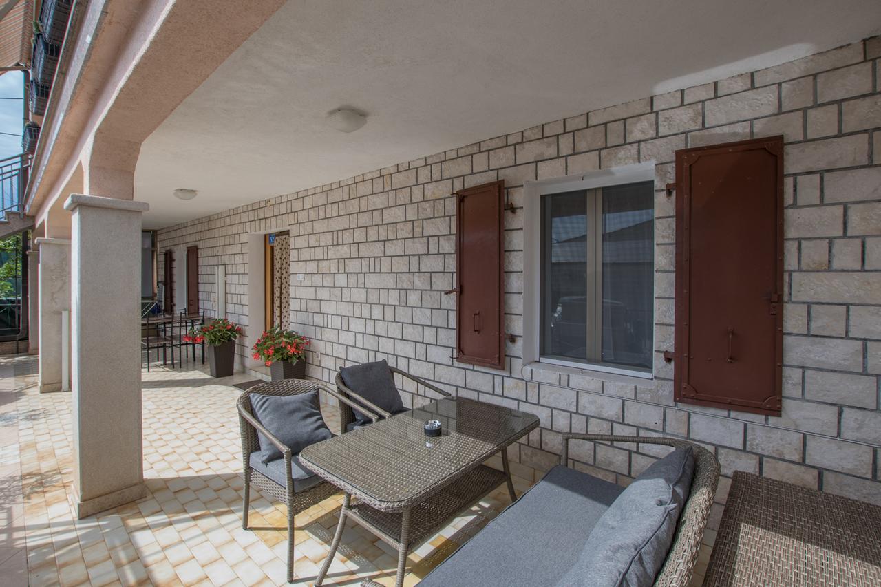 Apartmenst Saban 1709 Murine Dış mekan fotoğraf