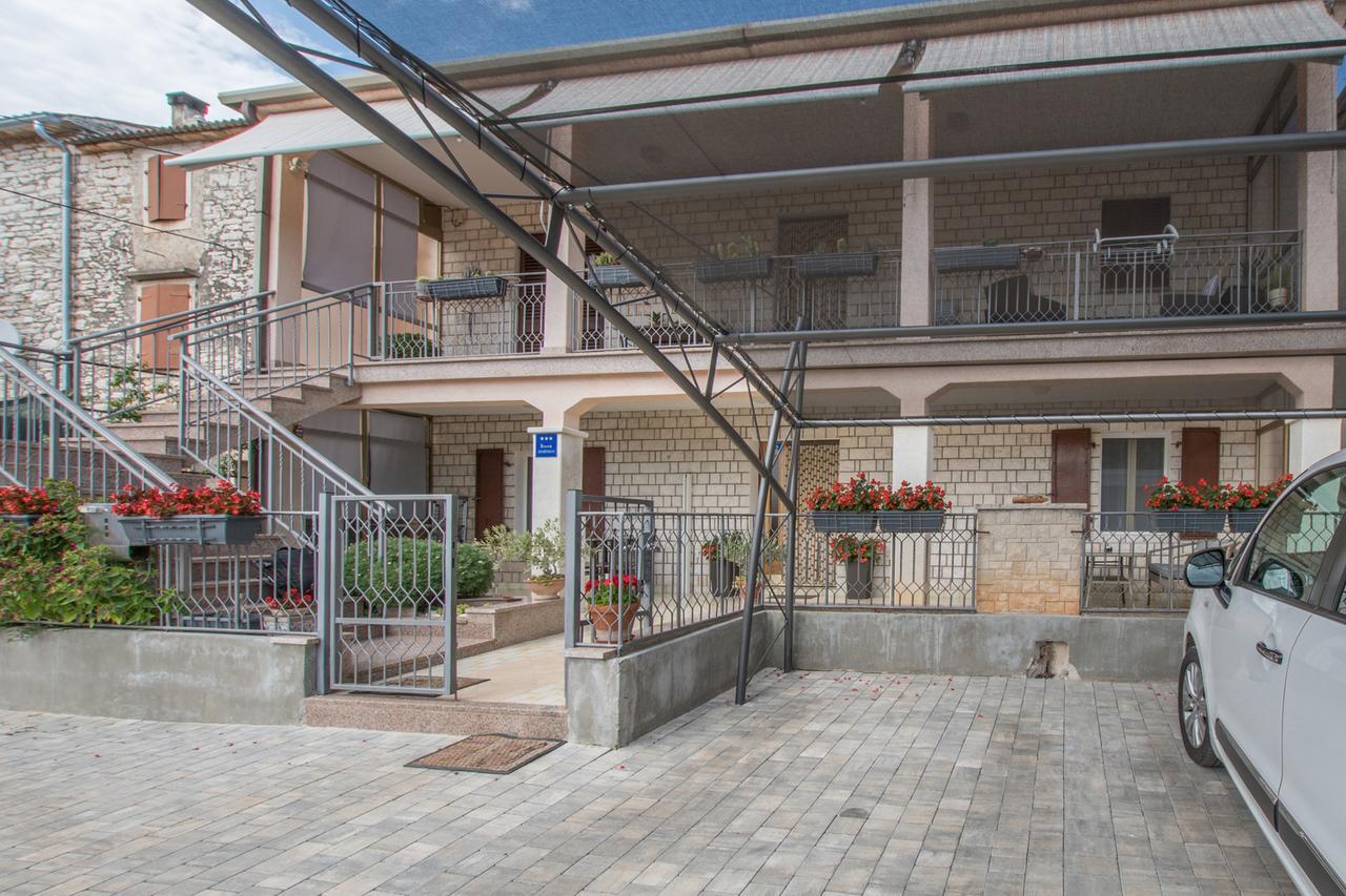 Apartmenst Saban 1709 Murine Dış mekan fotoğraf