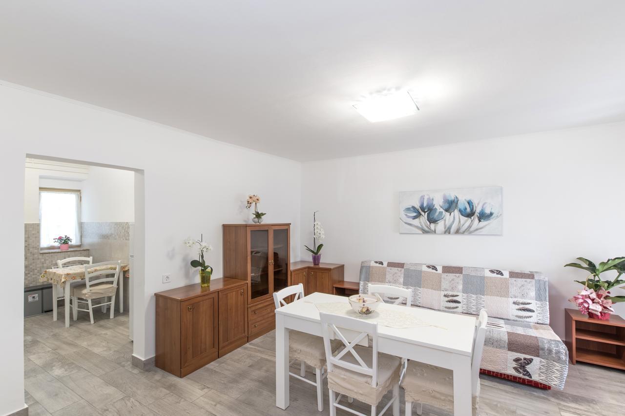 Apartmenst Saban 1709 Murine Dış mekan fotoğraf
